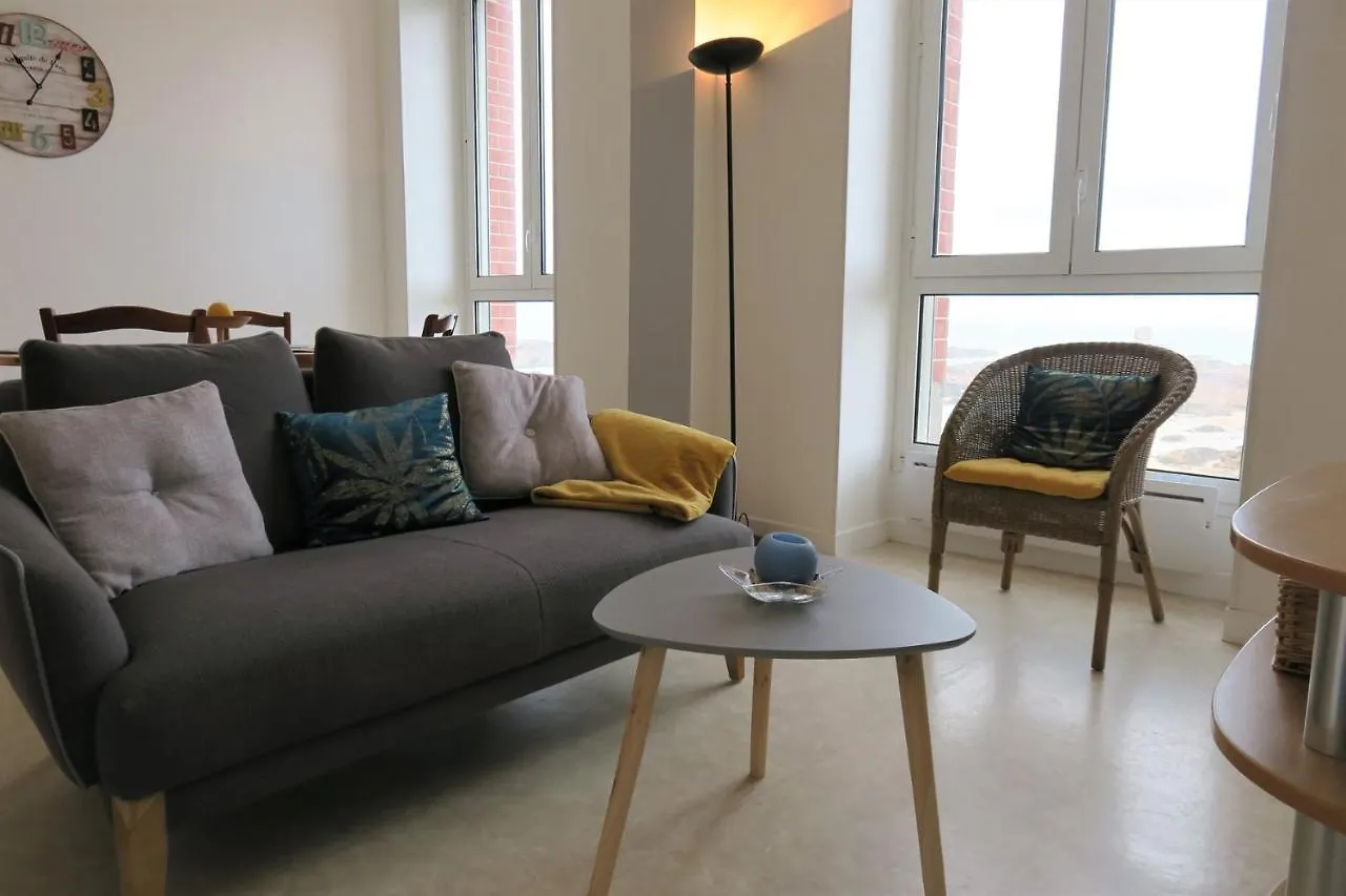 Appartement Avec Superbe Vue Mer A Tregastel - Ref 6 Lägenhet