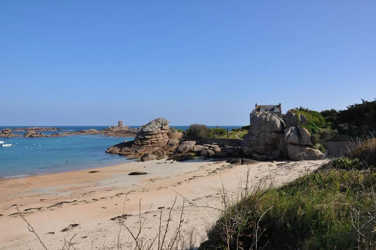 Appartement Avec Superbe Vue Mer A Tregastel - Ref 6 Frankrike